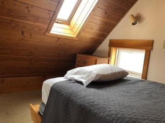 Vista Cabin