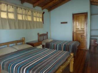 Las Cotingas Lodge