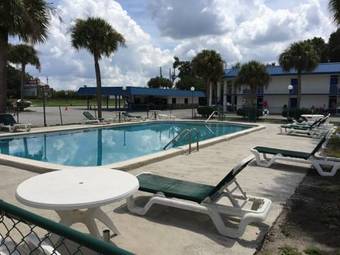 Motel Stay Plus Inn