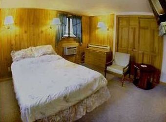 Motel Shorelands Guest Resort & Condominiums