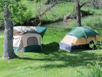 River Falls Lodging
