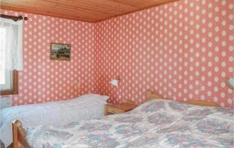 Two-bedroom Holiday Home In Lenhovda