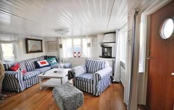 Two-bedroom Holiday Home R�nn�ng With Sea View 06