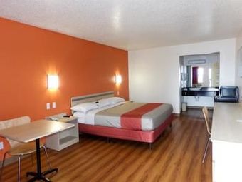 Motel 6 Lawton