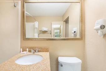 Motel Howard Johnson Lake Charles