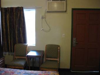 Sunshine Motel