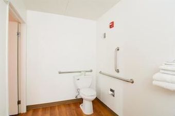 Motel 6 Leominster