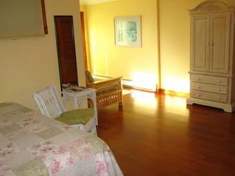 Bed & Breakfast Isabelle's Beach House