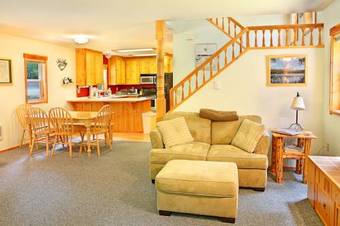 Alpine Adventure Lodge