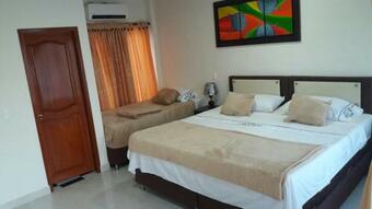 Hotel La Fuente J.n