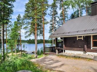 Holiday Home Vekurinveranta