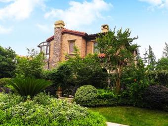 Rediscover Garden Holiday Villa (anji)