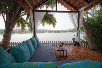 Riverview Villa