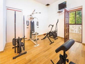 Apartment Ravni V