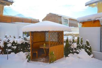 Chalet Seven By Alpen Apartments