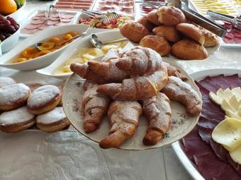 Hotel B&m Livno