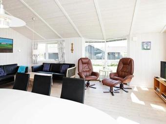 Three-bedroom Holiday Home In Rudkobing