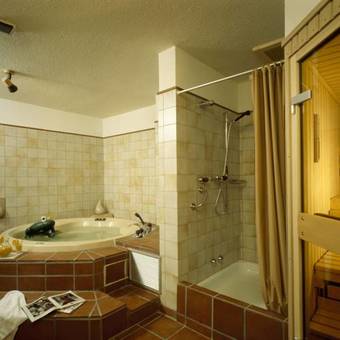 Hotel Piz Mitgel