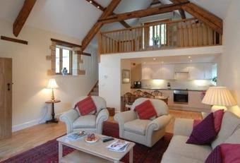Nellies Barn