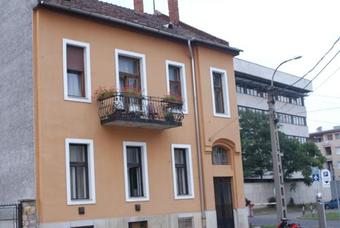 R�giposta Apartman