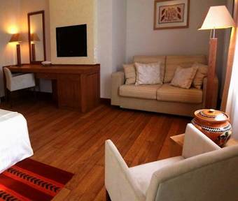 Hotel Pacsirta