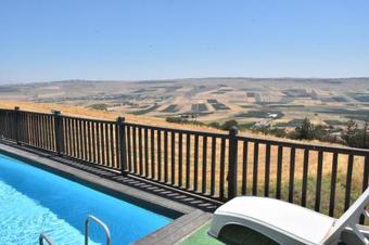 Lodge Shir Lakineret Smadar