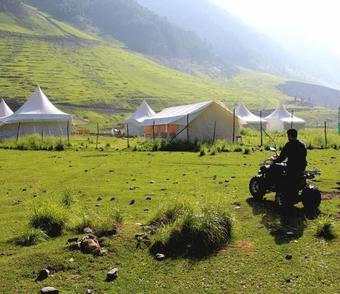 Hotel Sheen Woods Resort