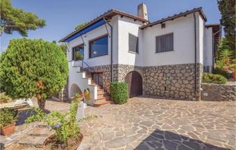 Villa Titti