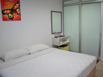 Lavender Hotel