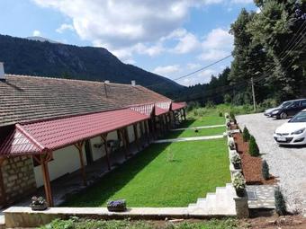 Apartmani Gmitrovic