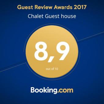 Hostal Chalet Guest House
