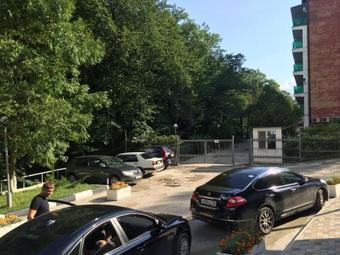 Lastochka Hotel