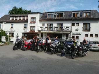 Hostal Waldpension Zum Felsenkeller
