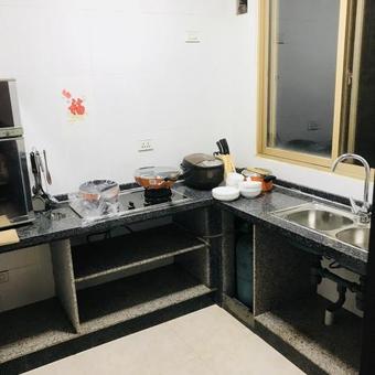 Yue She Apartment