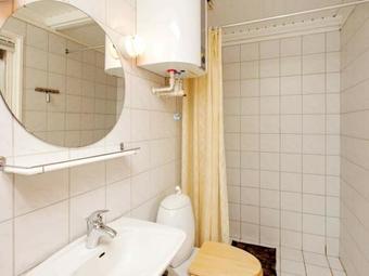 Three-bedroom Holiday Home In L�s� 4
