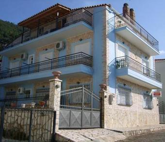 Hostal Kristallia Rooms