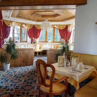 Wellnesshotel Parkschl�ssl Zu Thyrnau
