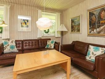 Holiday Home L�s� XVI