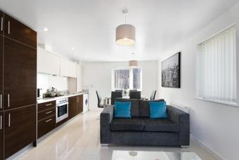 Valentis Contractor Apartments Harlow / Stansted