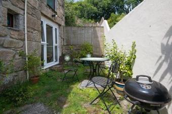 Dingley Cottage