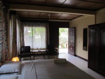 Hostal Carolina Hotel