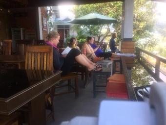 Hostal Bintang Lodge Cafe & Restaurant