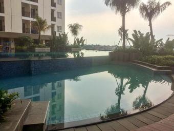 Cozy Studio Apartment @ Cinere Resort By Travelio