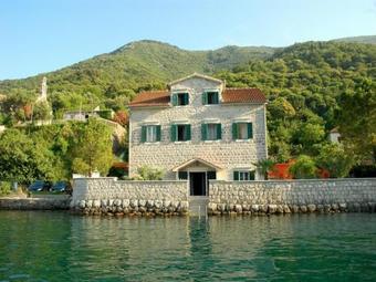Villa Toma