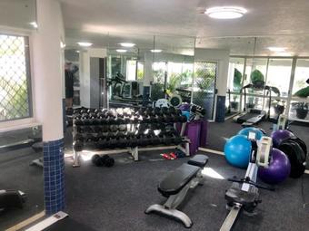 Hotel Beachside Resort Kawana Waters