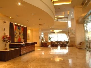 Lancaster Hotel