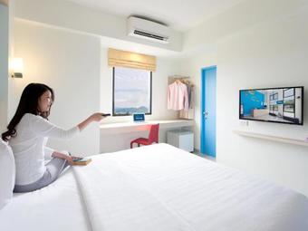 Hotel Hop Inn Surin