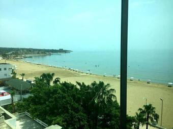 Has Hotel