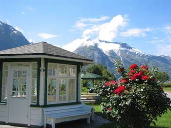 Hjelle Hotel