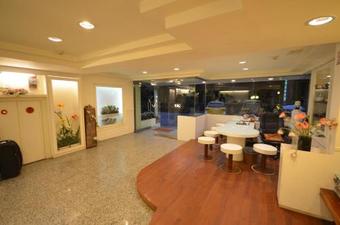 Maria Hotel